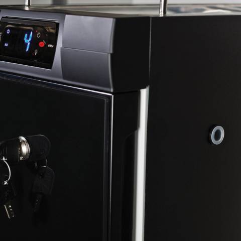 Jura Combi Cool 4lt fridge with integrated cup warmer gallery image #3